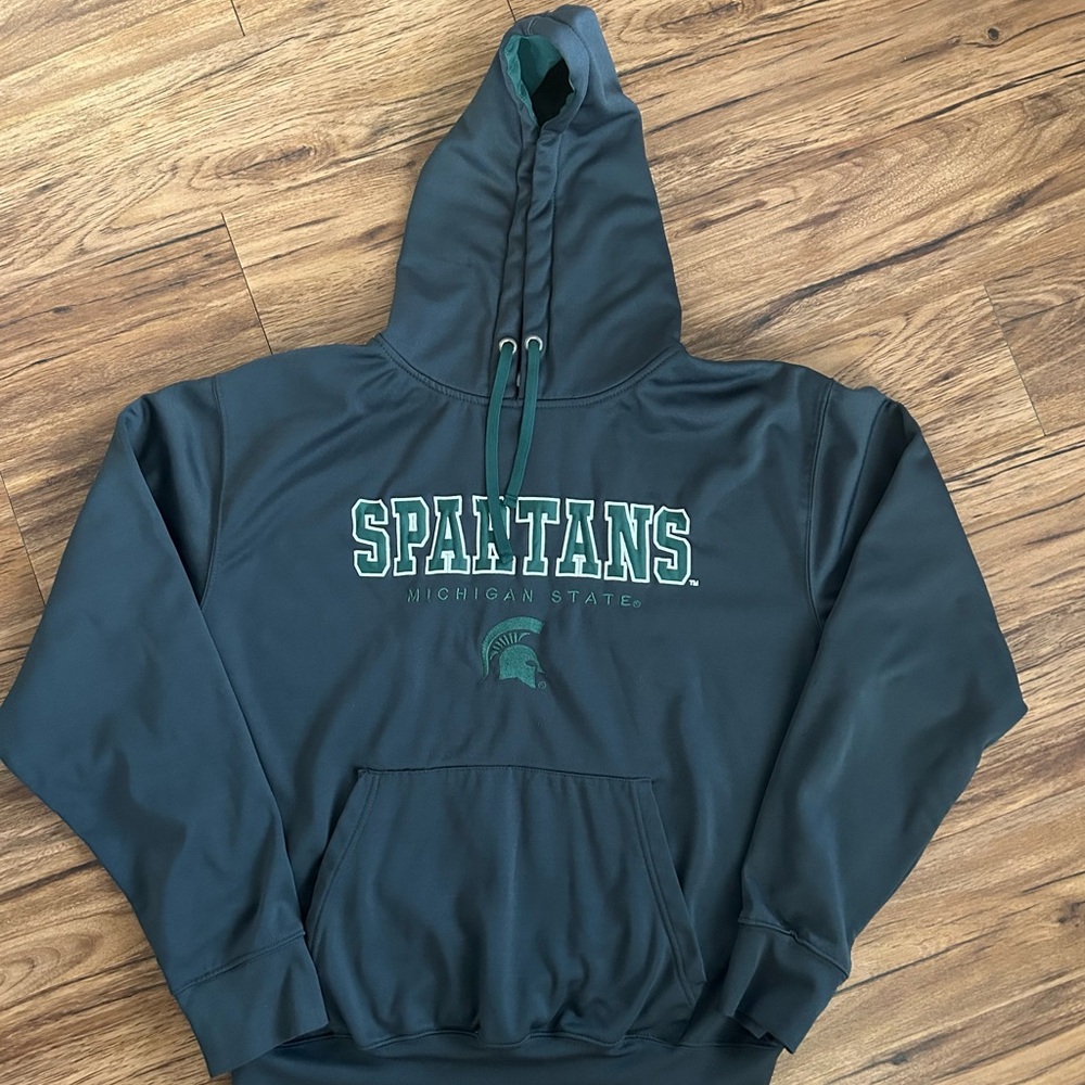 Colosseum Michigan State Hoodie Pull Over